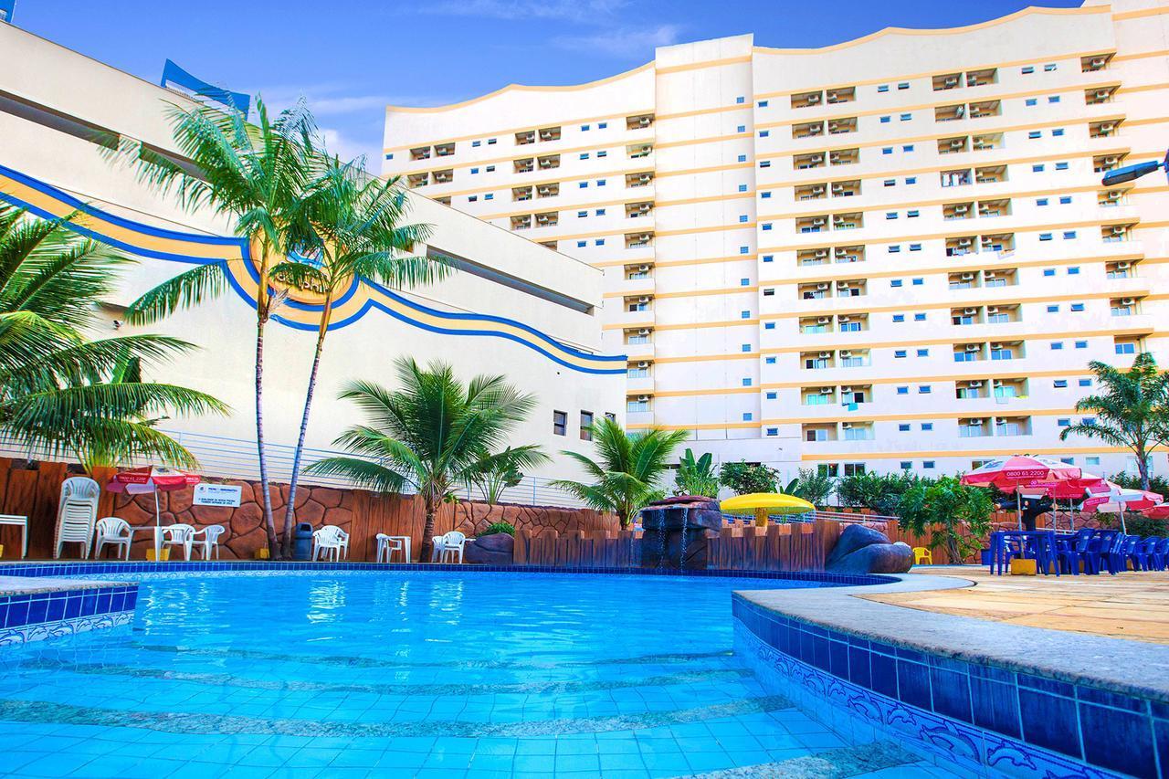 Golden Dolphin Grand Hotel - Flats Caldas Novas Exterior foto