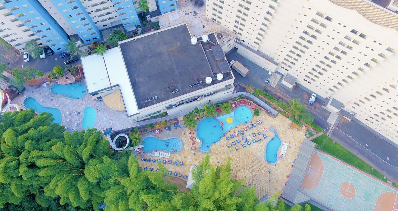 Golden Dolphin Grand Hotel - Flats Caldas Novas Exterior foto