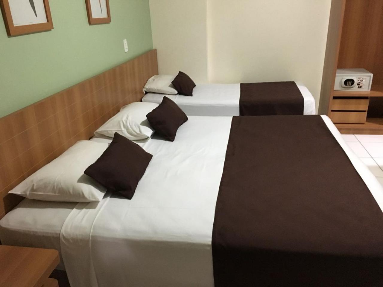 Golden Dolphin Grand Hotel - Flats Caldas Novas Exterior foto